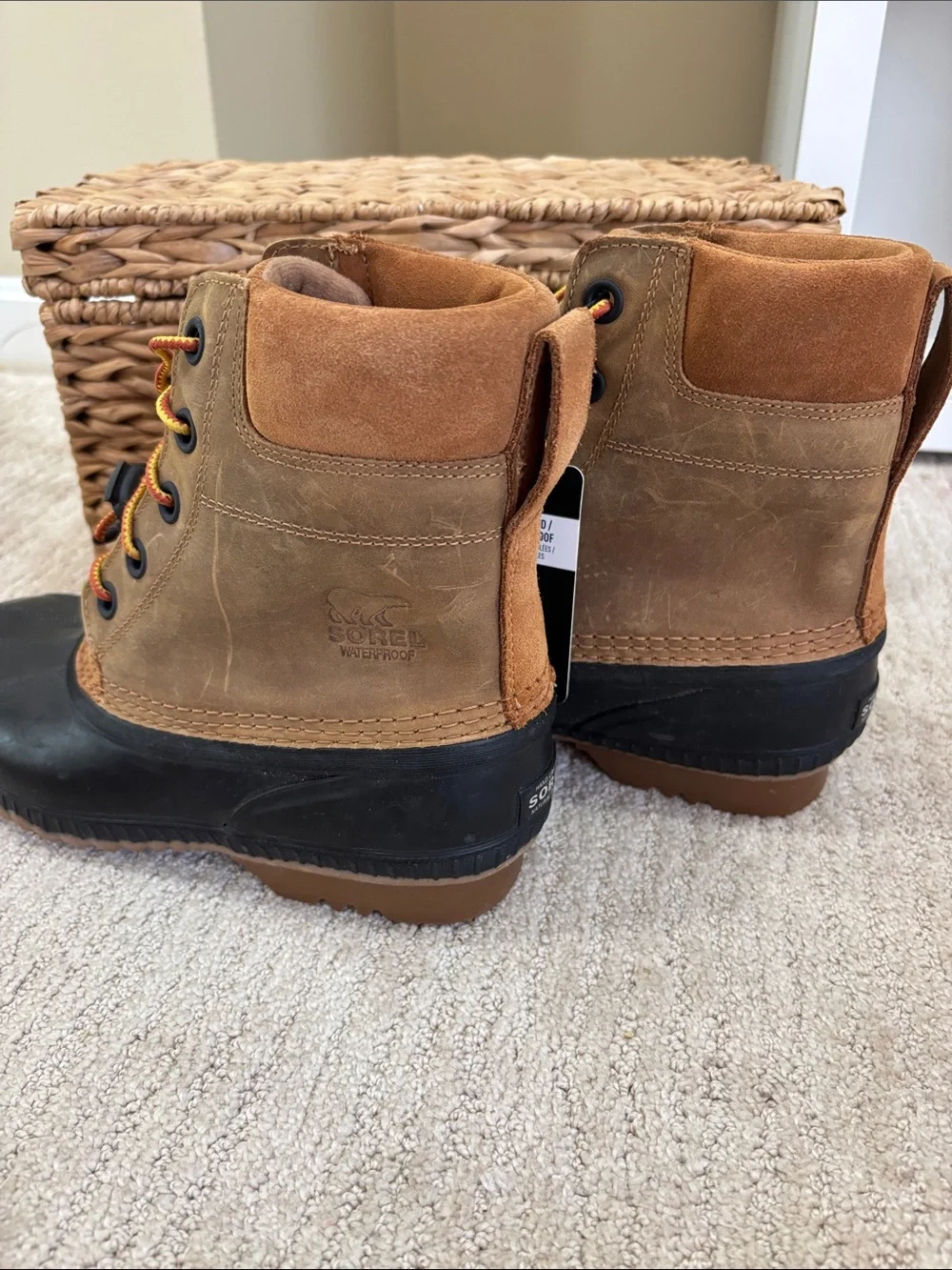 NWT Sorel Men's Brown Suede & Black Rubber Lace-Up Rain Boots Size 7